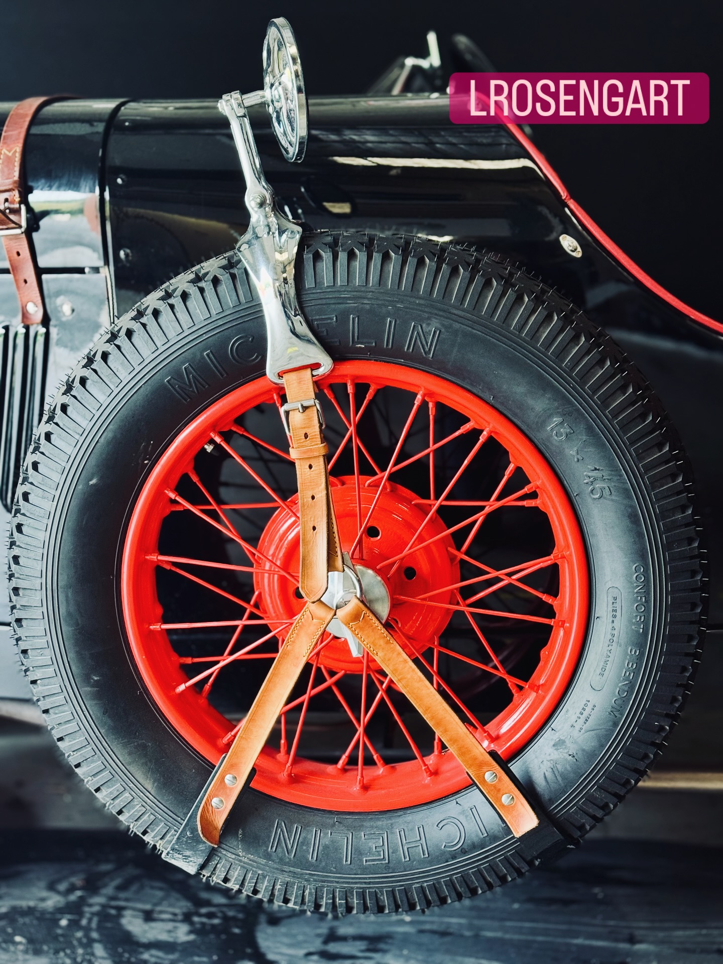 #lrosengart #rosengart #voituredecollection #prewarcar #avantguerre 

Version LR62

Un 6 cylindres en ligne 🫨