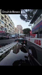 #devincicars @fabricebernerd @devincicars
Quelques tours de circuit à Monaco en #voiturelectrique après la fin du Grand prix Formula E qui a eu lieu ce dimanche #formulae #monaco @circuit.de.monaco